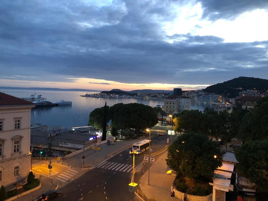 5th Floor Apartment- Harborview Lejlighed Split